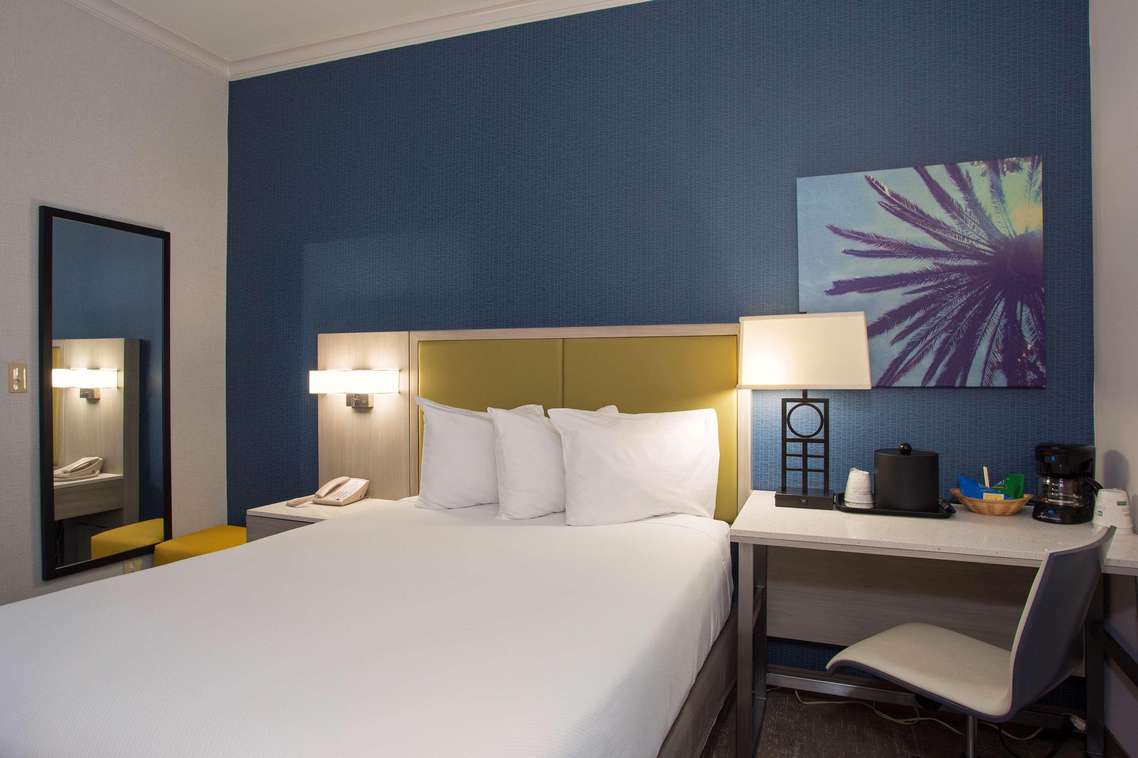 Surestay By Western Hotel Santa Monica