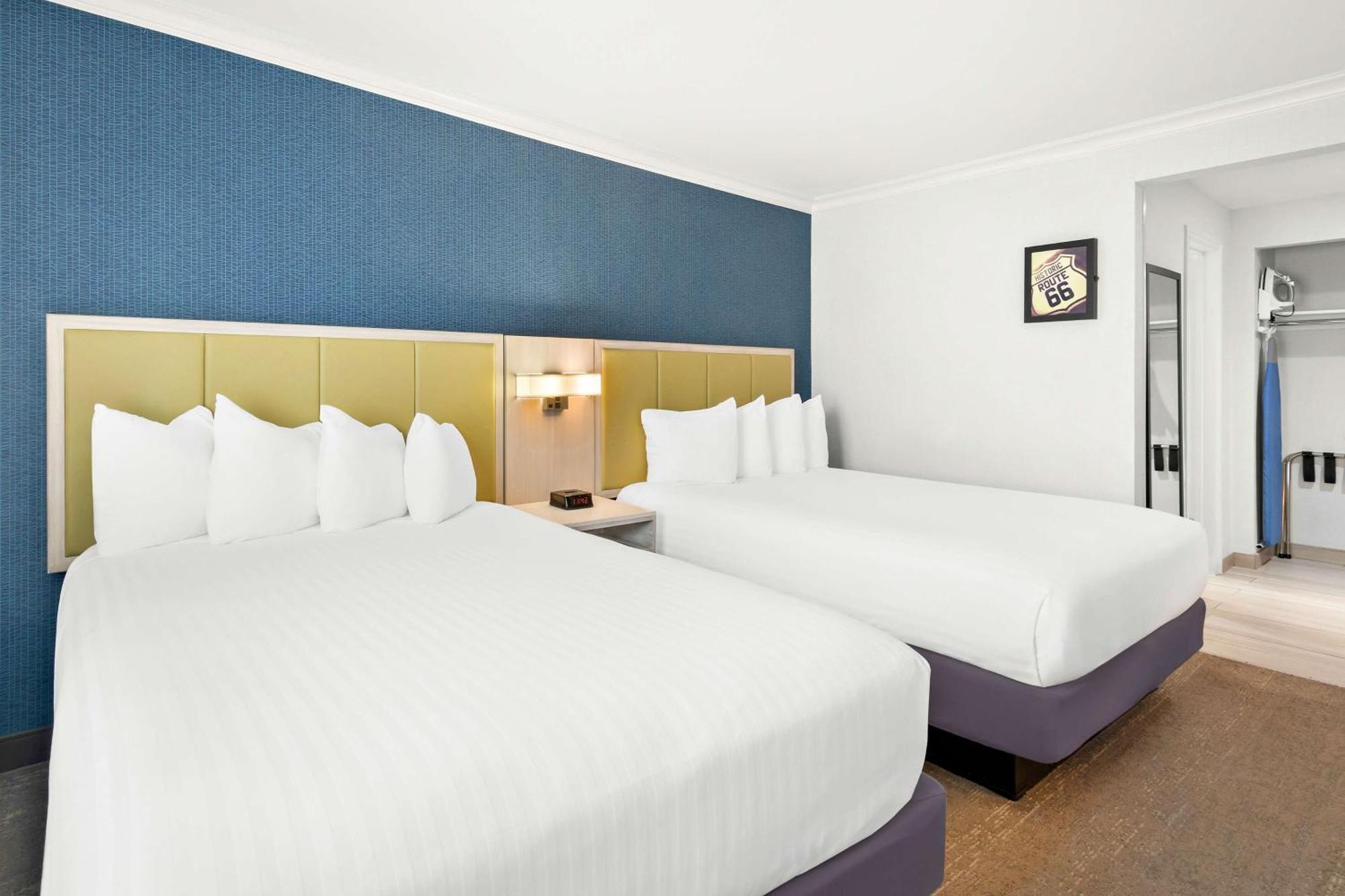 Surestay By Western Hotel 3*