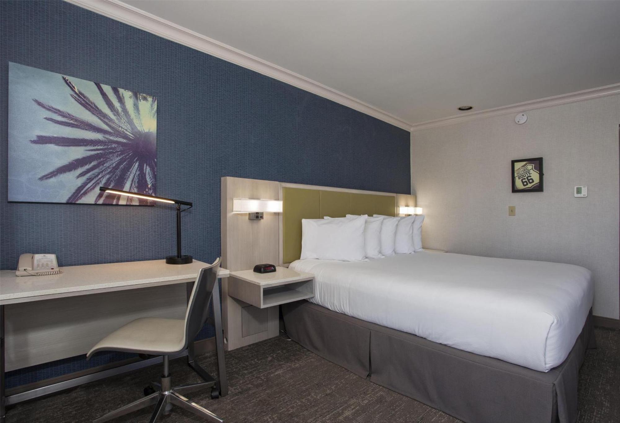 Hotel Surestay By Western Santa Monica