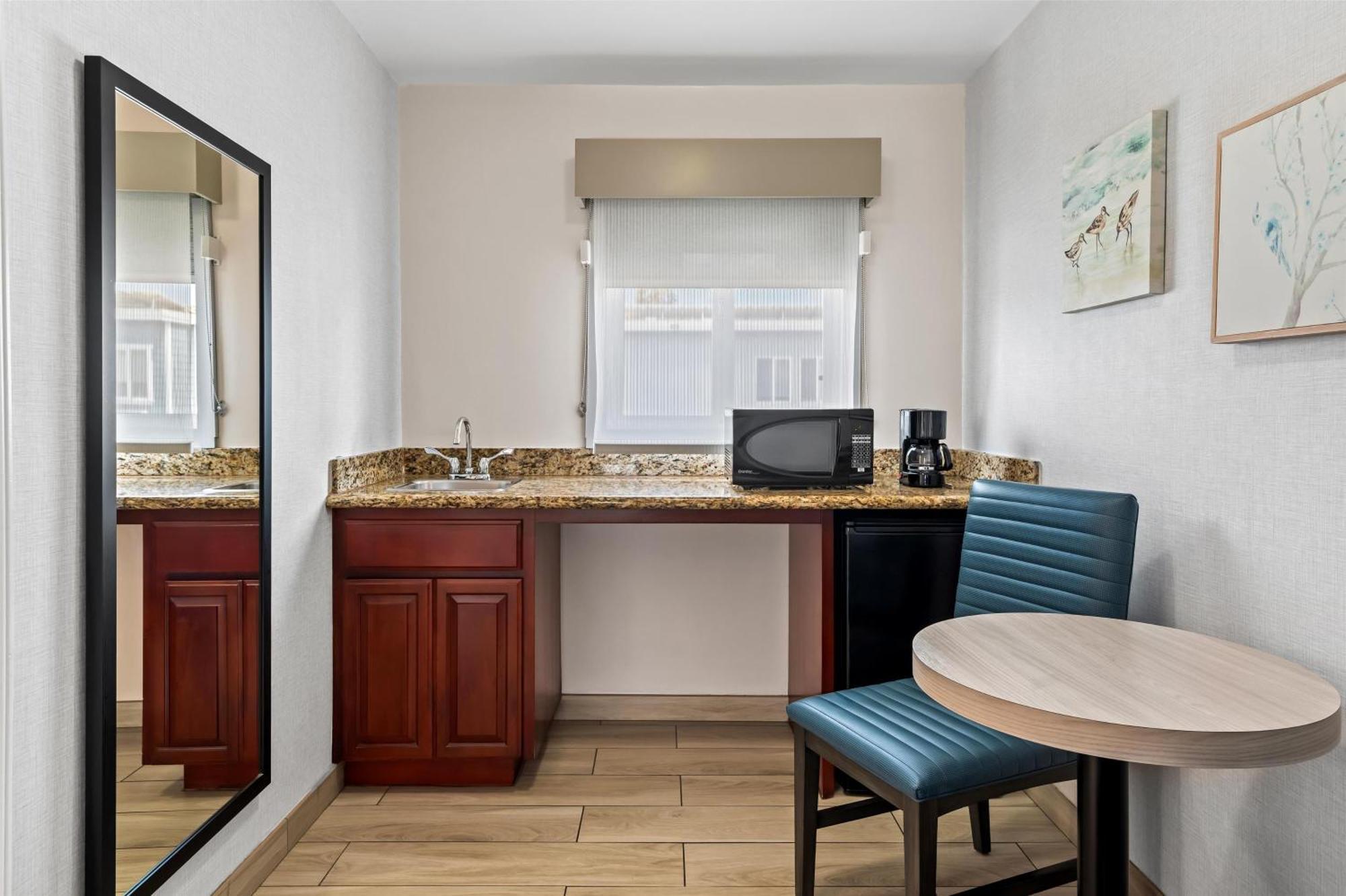 Hotel Surestay By Western