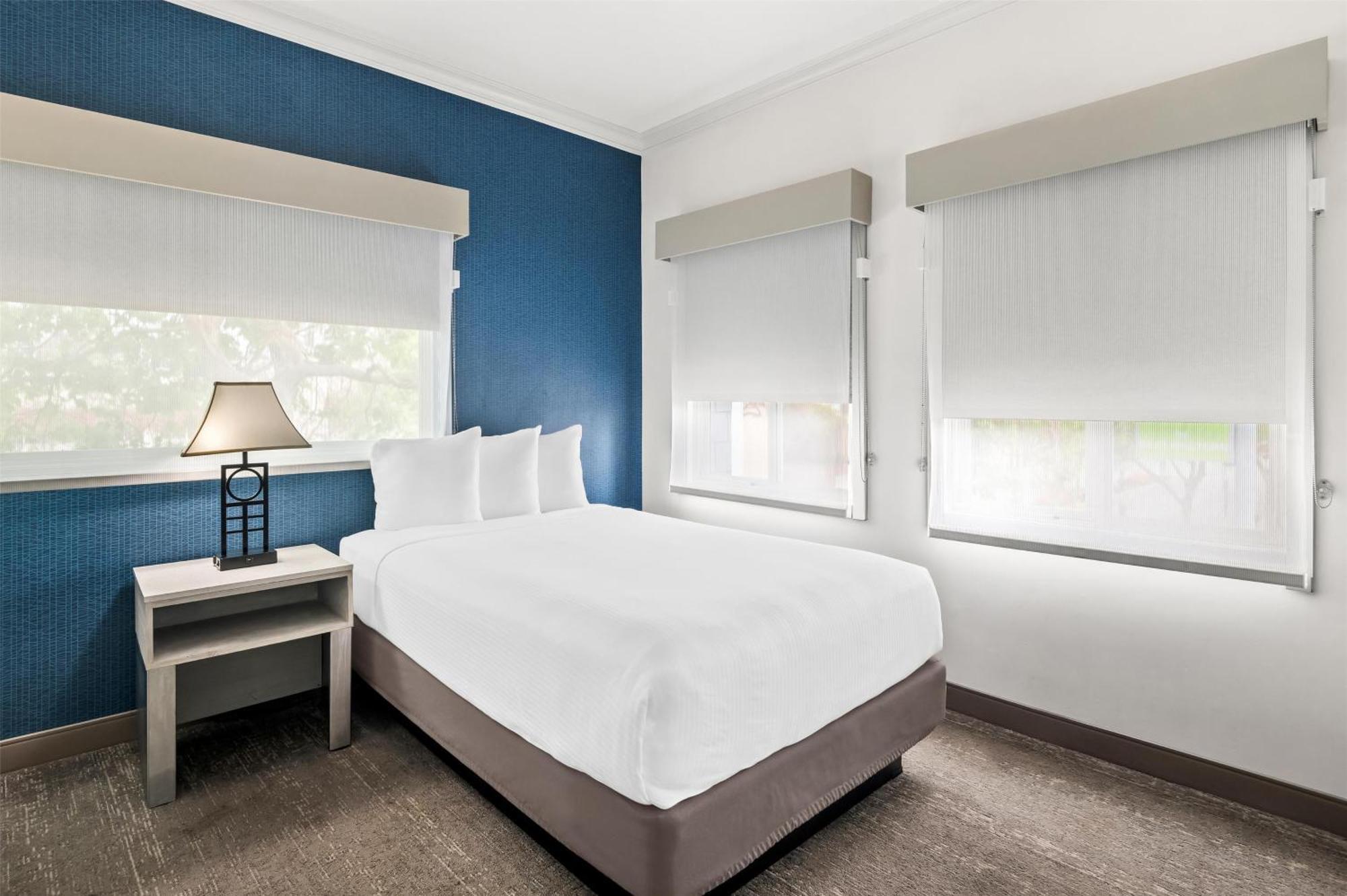 Surestay By Western 3*