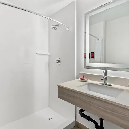 Surestay Hotel By Best Western Santa Monica Exterior photo