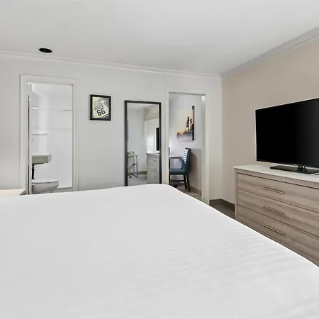 Surestay Hotel By Best Western Santa Monica Exterior photo