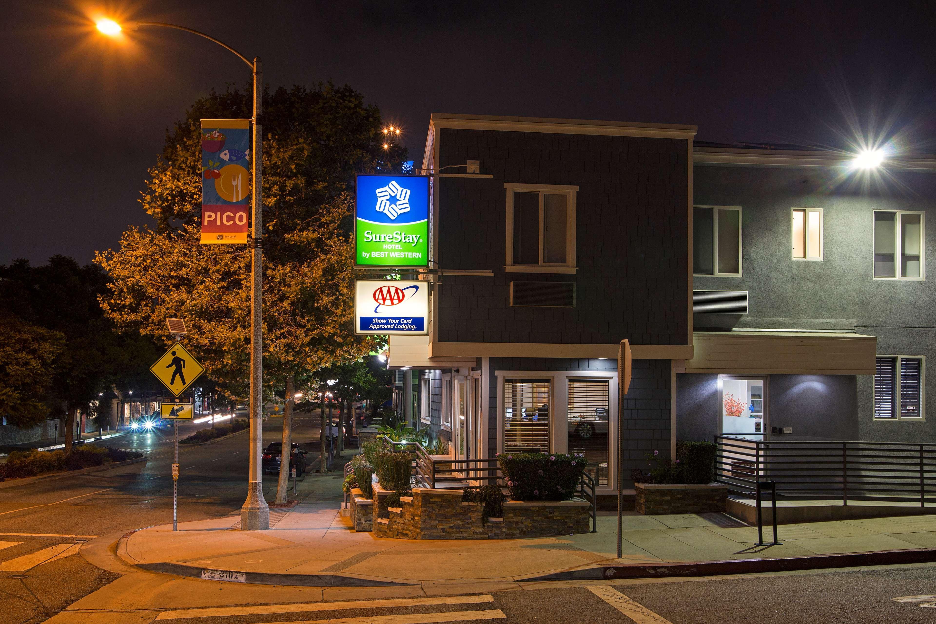 Hotel Surestay By Western 3*