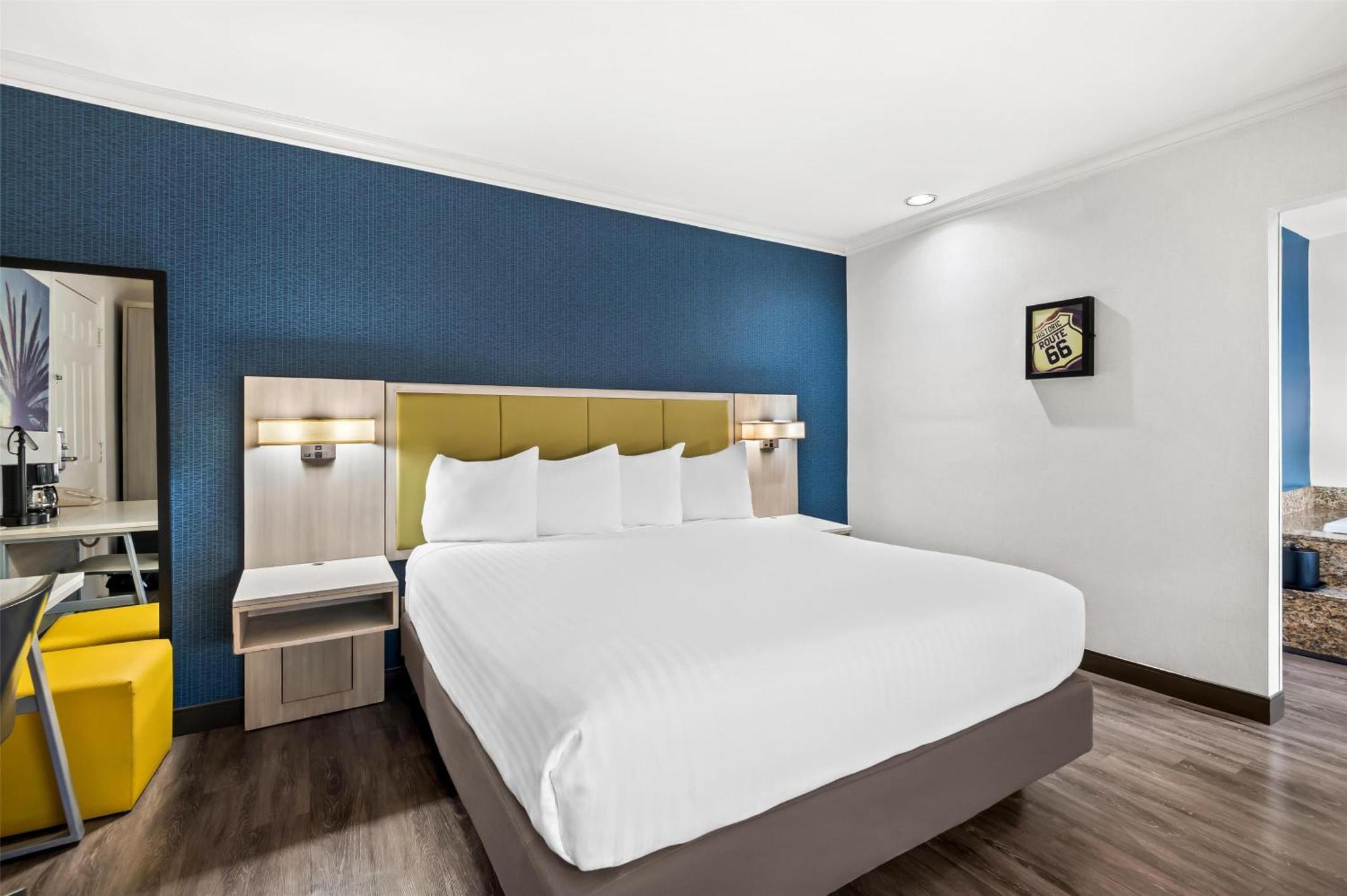 Surestay By Western 3*
